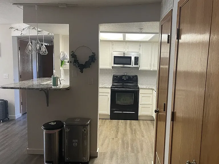 2800 Sundown Ln #307 — Photo 9