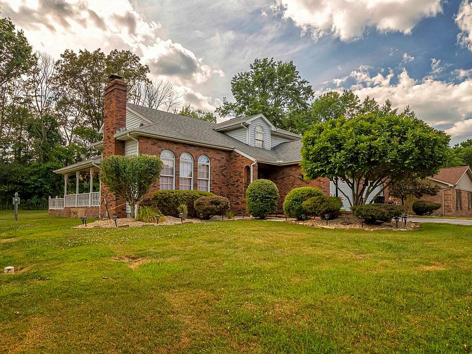 1st image of 1504 Bryan Dr
