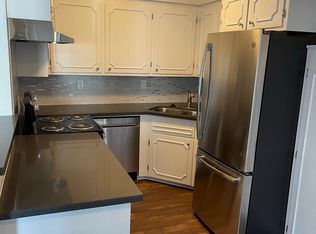 1254 E 1st St APT 3 & 9, Long Beach, CA 90802
