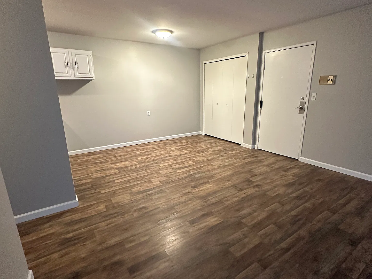2612 Lovington Dr — Photo 3