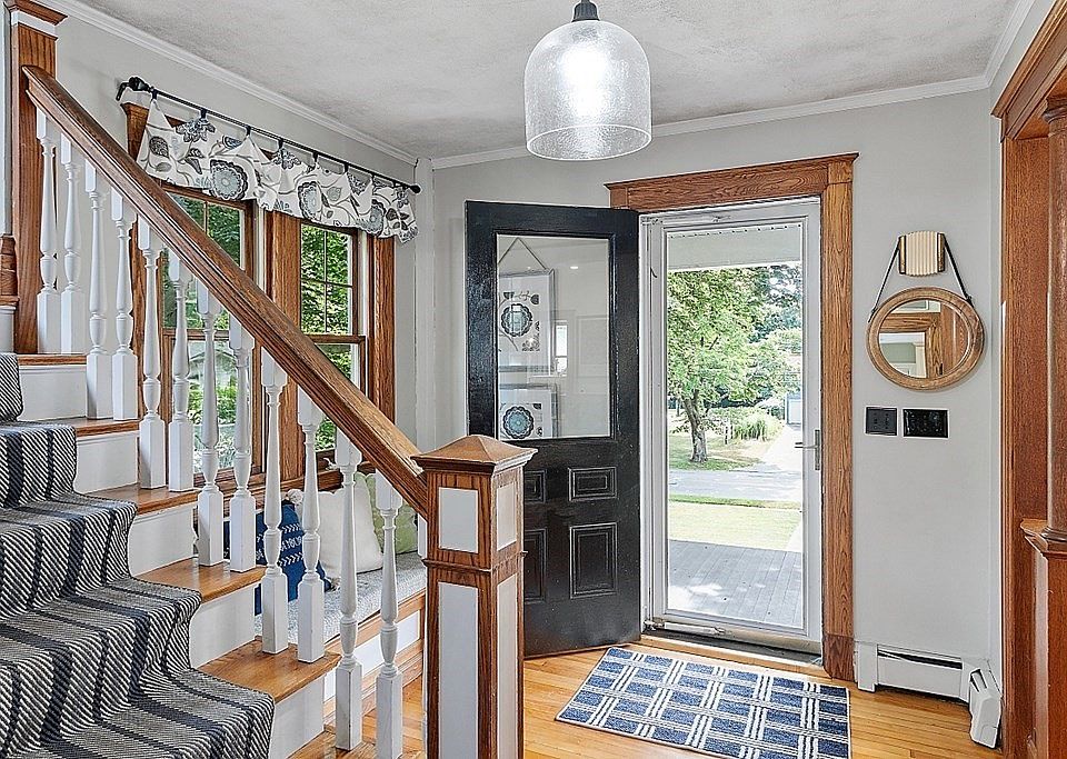 60 Bryn Mawr Ave, Auburn, MA 01501 Zillow