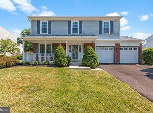 12706 Society Dr, Herndon, VA 20170
