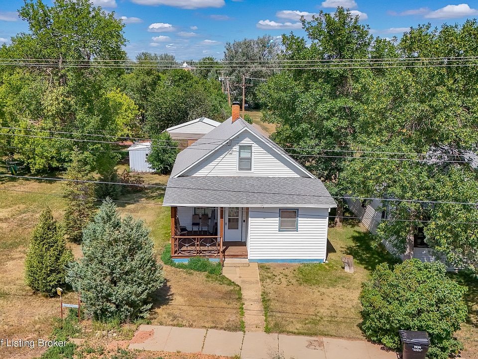 1st image of 303 1st Ave NE