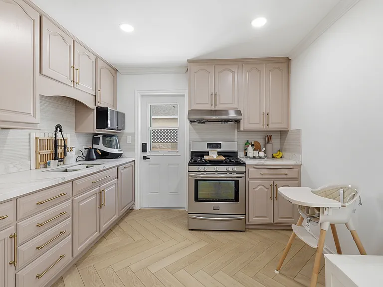 4809 Falcon Ave — Photo 17