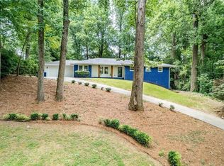 495 Valley Ln, Atlanta, GA 30328