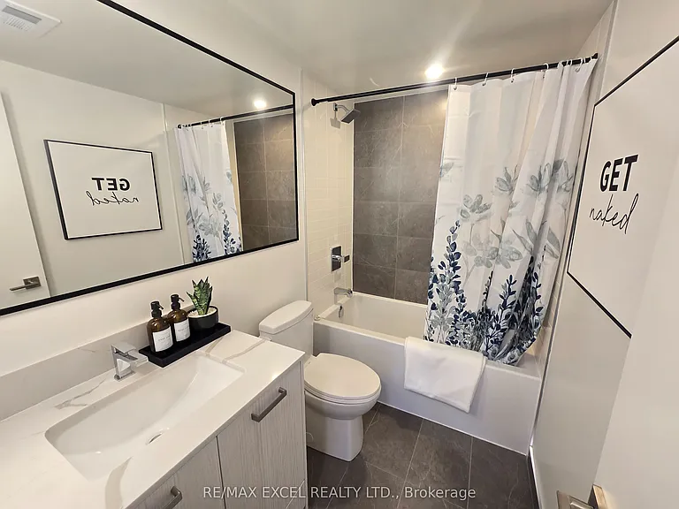 75 Curlew Dr #17 — Photo 6