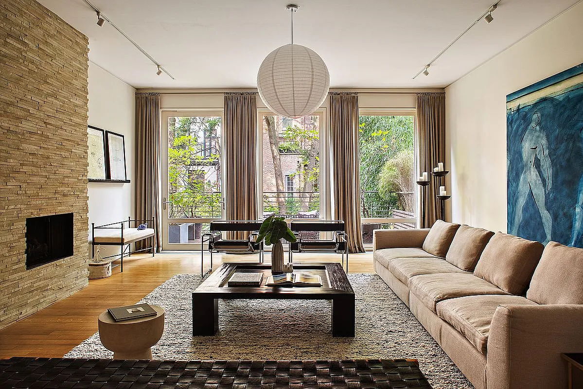 12 Sidney Pl photo 1