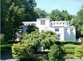4 Jayhawk Way, Holmdel, NJ 07733