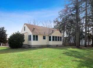 201 S Wisconsin Ave, Addison, IL 60101