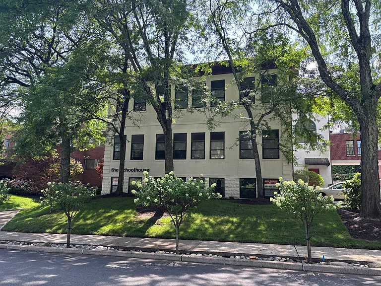164 Union St #2E — Photo 38