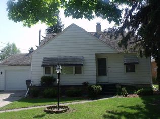 1905 S Farragut St, Bay City, MI 48708