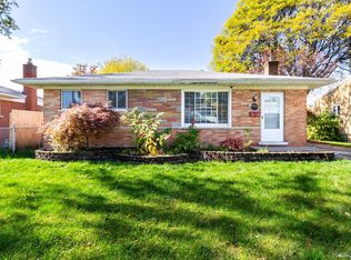 24031 Virginia Dr, Warren, MI 48091