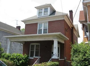 225 1/2 N 2nd St, Jeannette, PA 15644