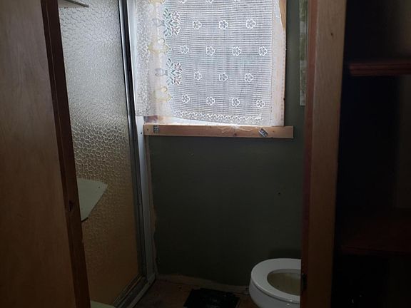 5th image of 535 Pettibone Dr