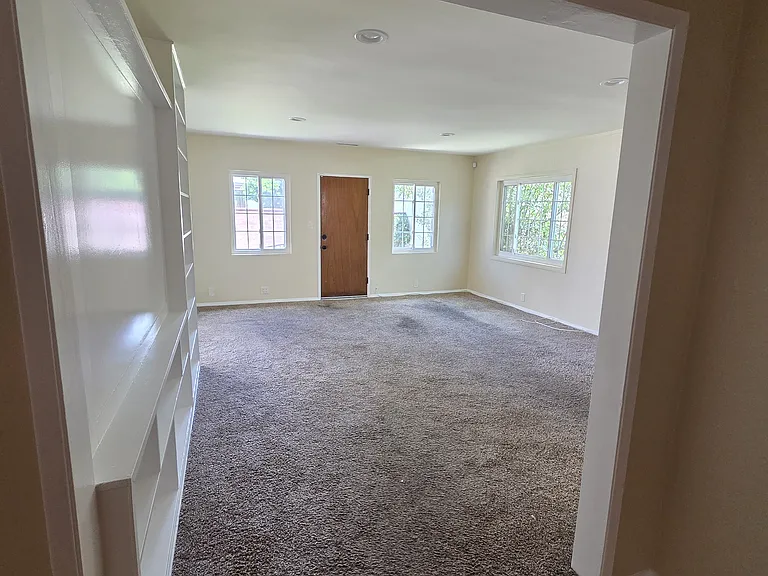 2509 W 109th St #2509 — Photo 4