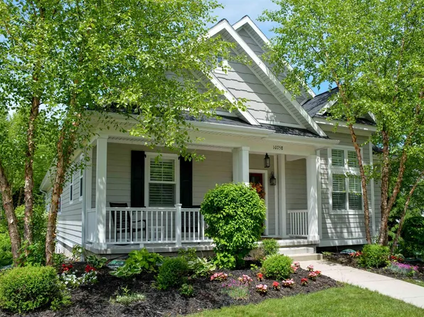10758 Shrewbury St, Traverse City, MI 49684