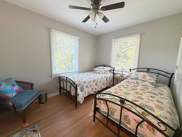 1312 Goodwin Rd — Photo 19