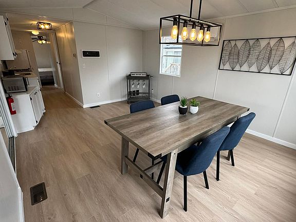 5th image of 490 Empire Rd #Sha037