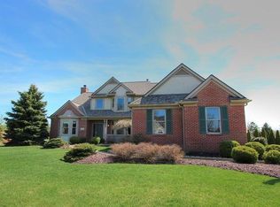 7955 Madison Pl, Canal Winchester, OH 43110