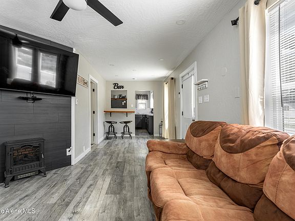 4th image of 122 Northview Ave