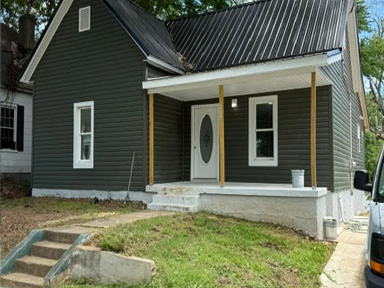 207 Wynn St — Photo 1