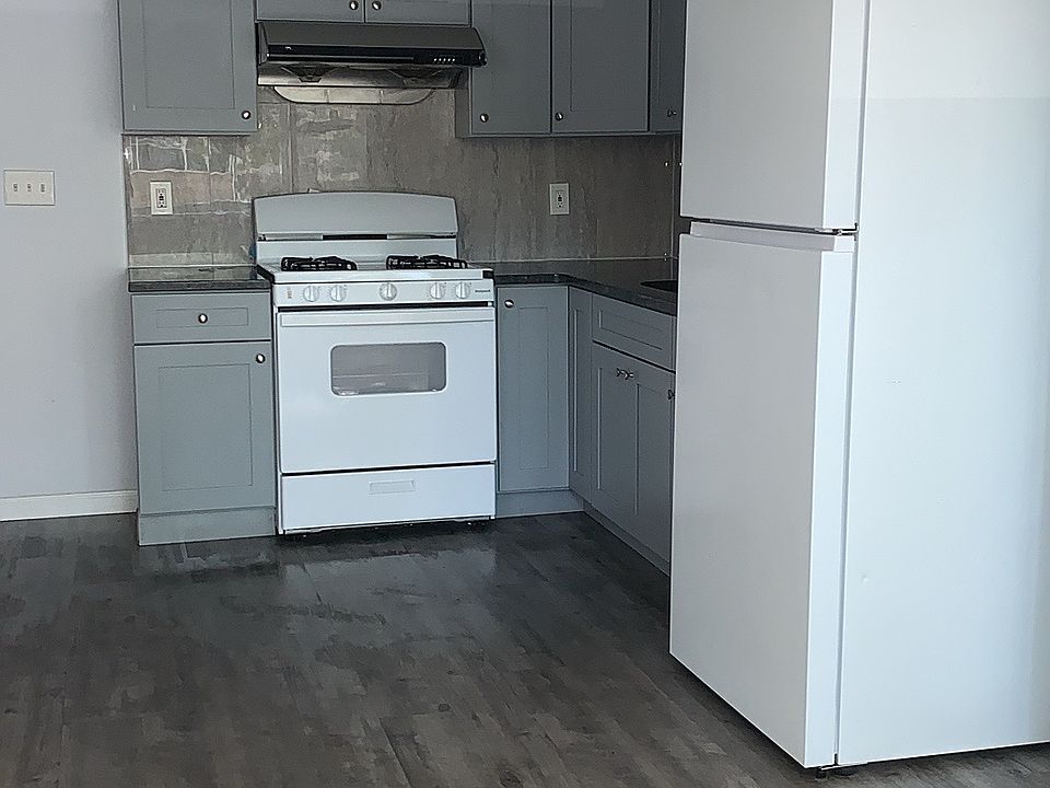 1st image of 3531 Englewood St #1