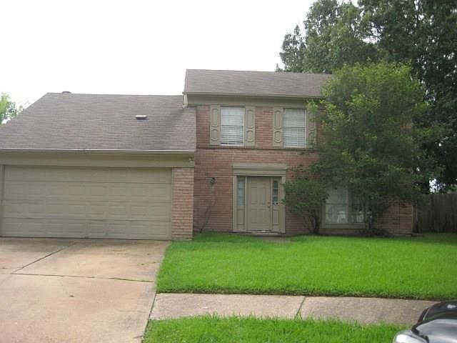1st image of 17907 Great Glen Dr