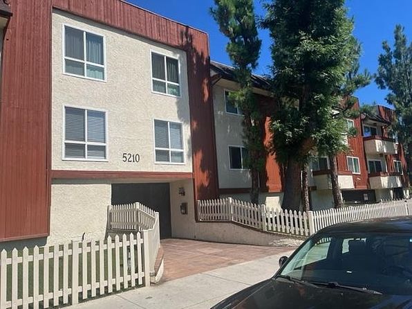 5210 Zelzah Ave APT 208