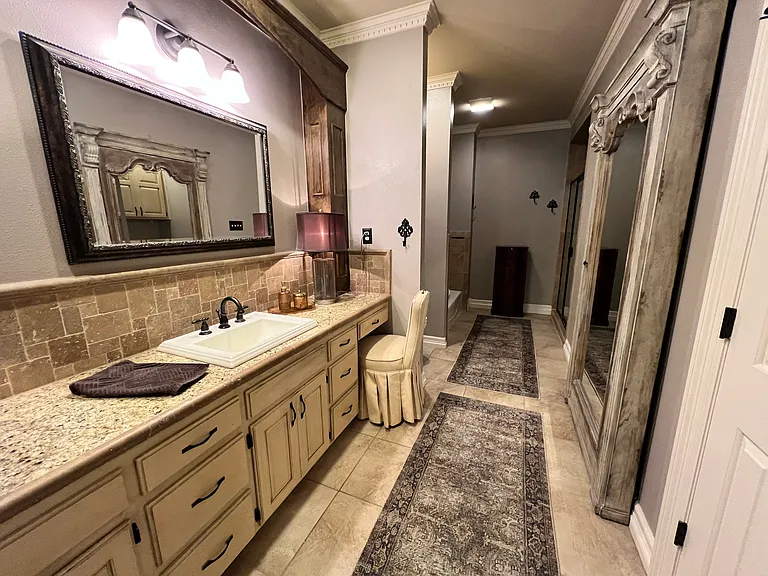 37 Lafayette Pl — Photo 33