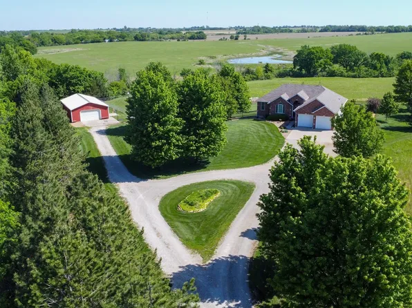 2334 Road P, Emporia, KS 66801