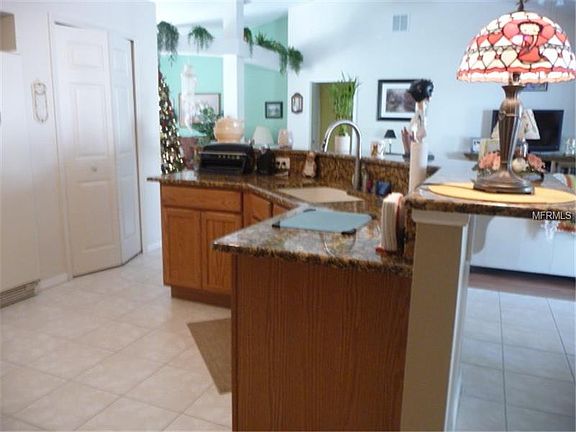 5th image of 1158 Meadow Lark Dr