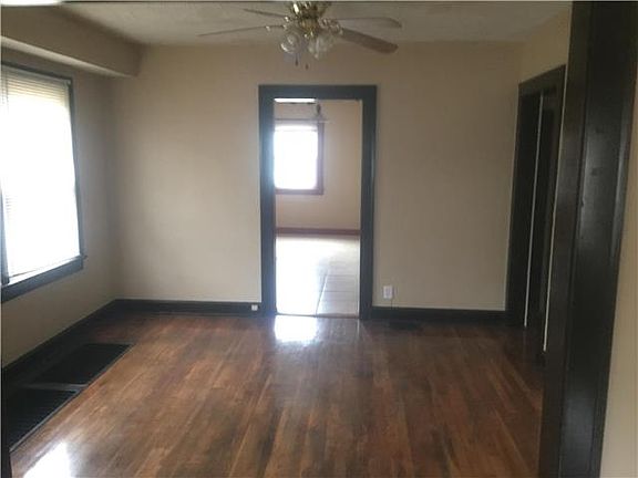 3rd image of 5118 Michigan Ave