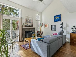 205 N Edgedale Gdns NW, Calgary, AB T3A4M6