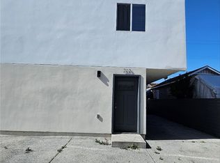 213 W 43rd Pl, Los Angeles, CA 90037