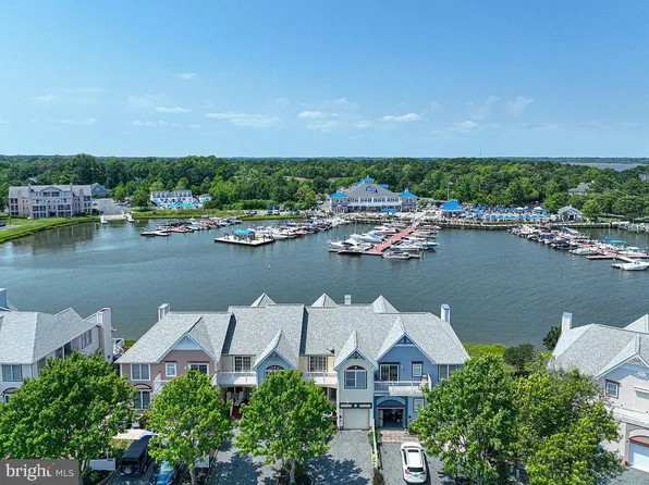 843 Yacht Club Dr, Ocean Pines, MD 21811