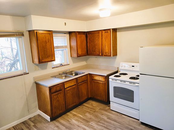 4th image of 1909 Truitt Ave #2