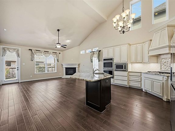 2nd image of 9022 Centennial Dr