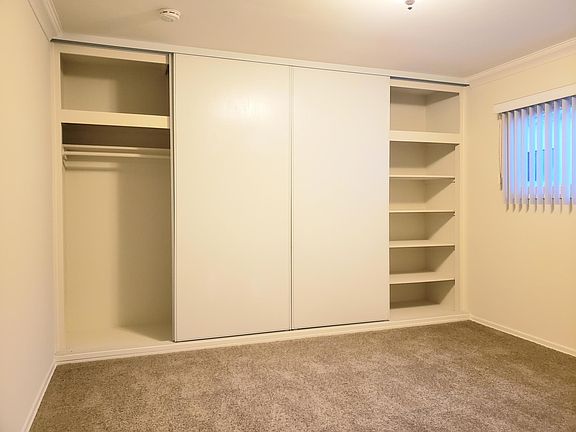 5th image of 1047 Euclid St #7