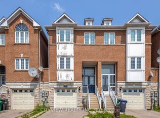 5727 Retreat St, Mississauga, ON L5R0B5