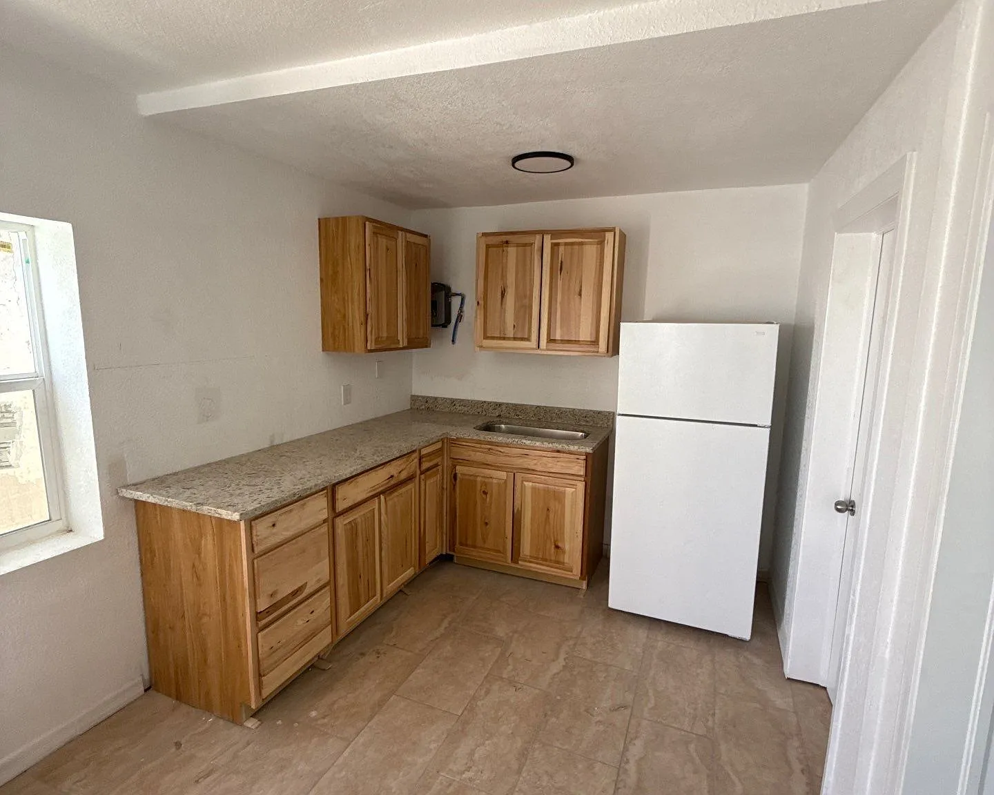 2 bed, 625 sqft, $700 — Photo 1