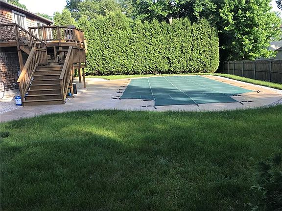4th image of 161 Wildflower Dr