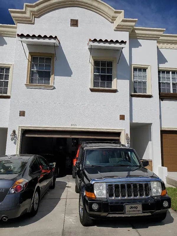 8406 Costa Blanca Ct — Photo 1