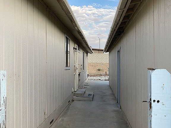 5th image of 13947 Silverlake Pl