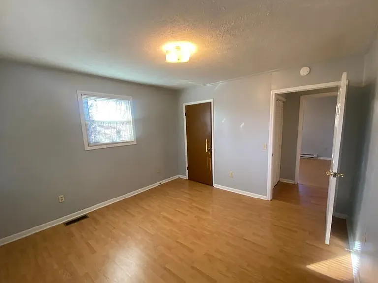 428 Fairgrounds Rd — Photo 13