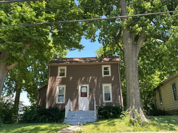 319 N Kankakee St, Wilmington, IL 60481