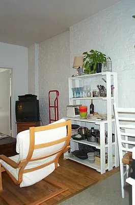 Rented by Tower Brokerage | media 49