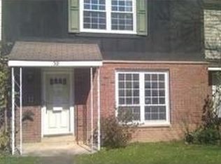 38 Sitting Bull Dr, Saint Albans, WV 25177