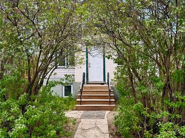 1110 Queen STREET, Regina, SK S4B 4B2