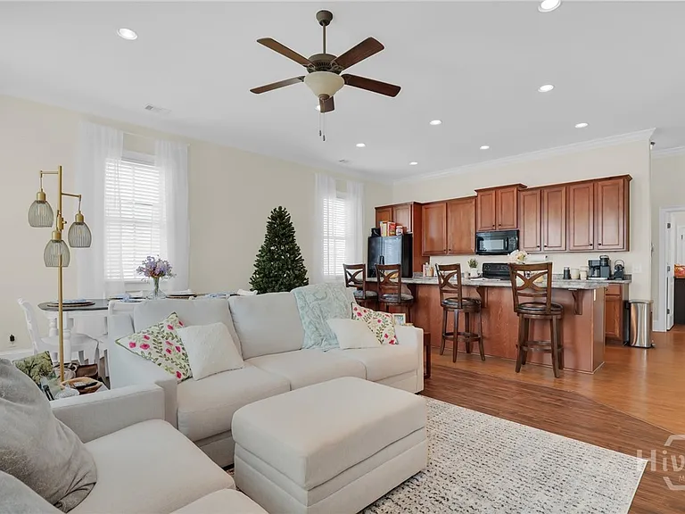 4 Crabapple Cir #B — Photo 8