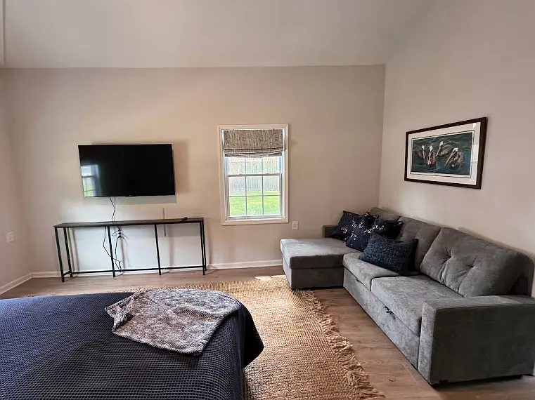 4643 Darlene St — Photo 11
